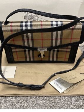 Burberry Macken Vintage Check And Leather Crossbody - Near Excellent Condition